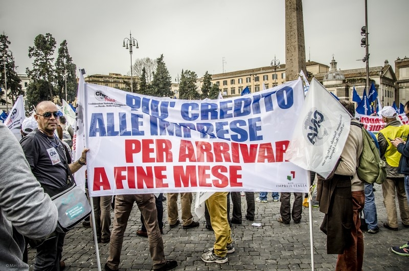 Featured image for “Ottantamila artigiani e commercianti in piazza. Ora la politica e le istituzioni devono agire”